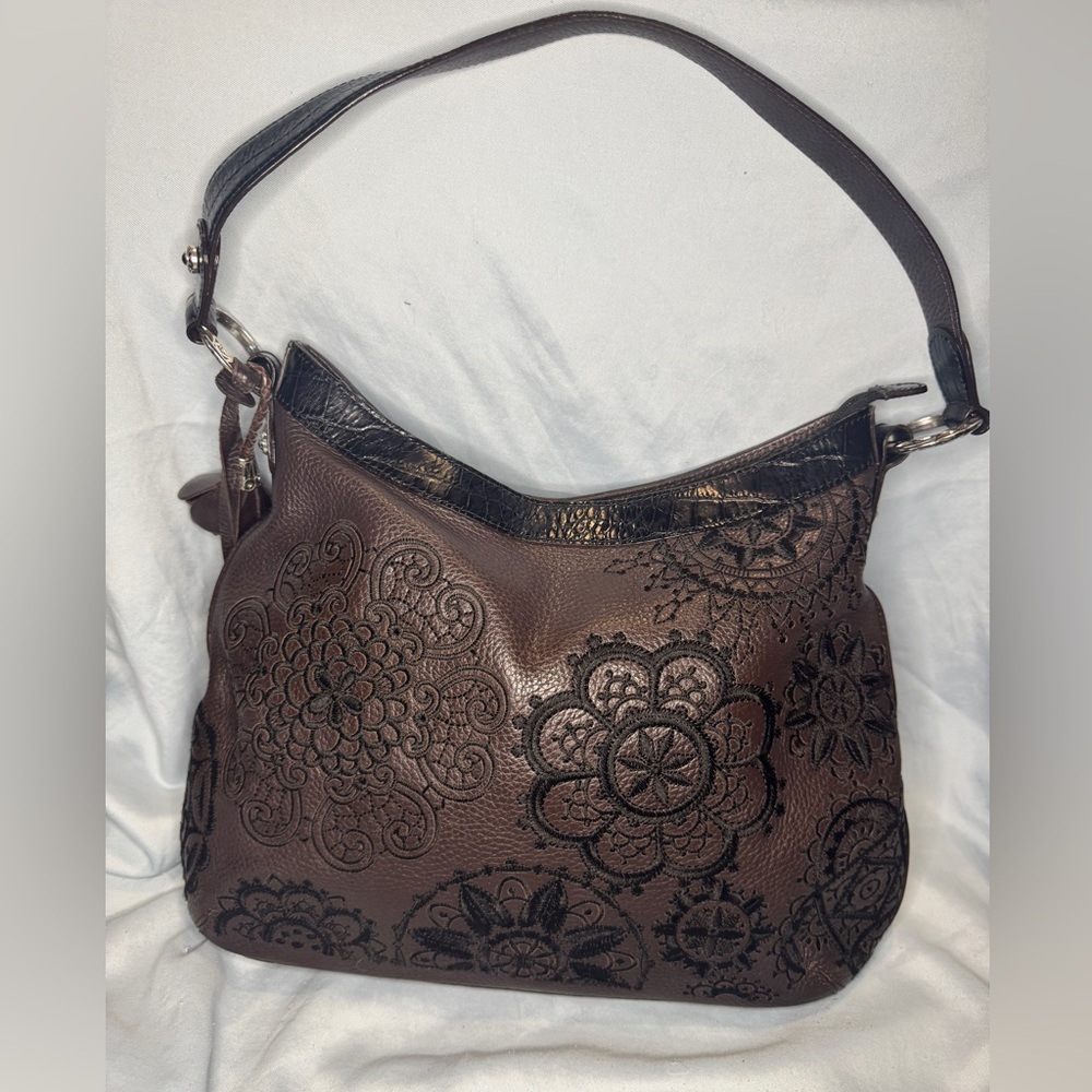 Brighton Brown & Black Leather Shoulder Bag w/ Intricate Stitched Design